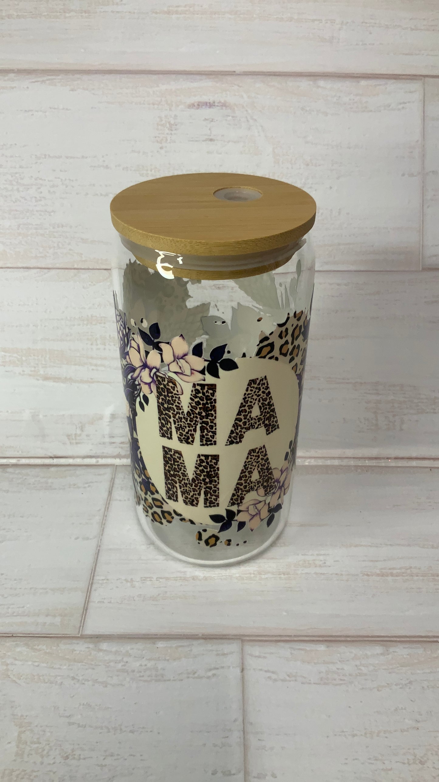 Mama wrap on glass can